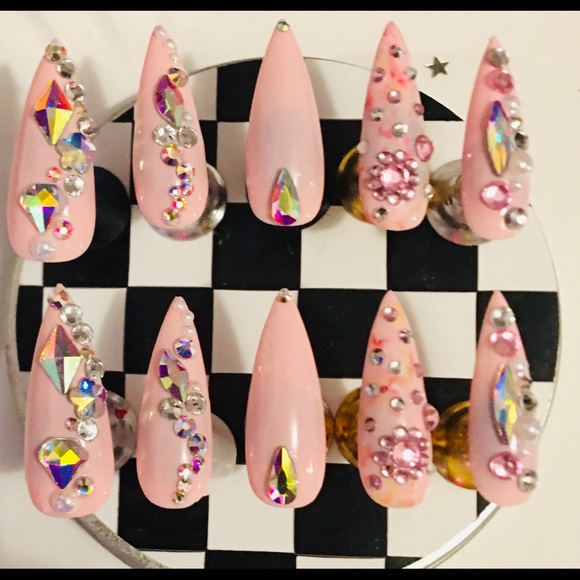 🌸Pretty-N-Pink Blingii Nails -Medium1,4,5,6,8 - Picture 3 of 8